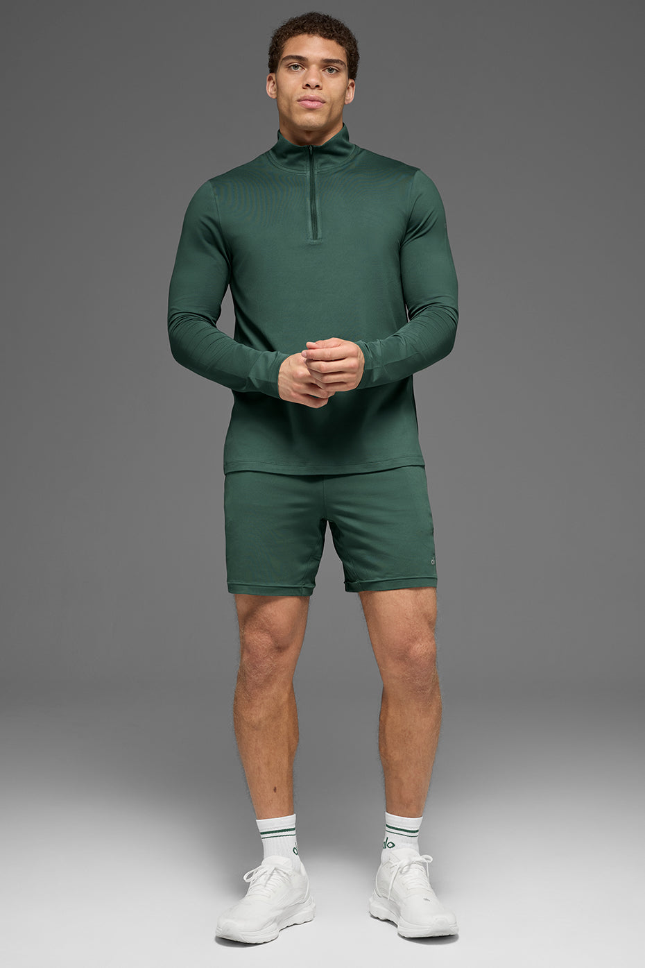 7" Conquer React Performance Short - Clover Green