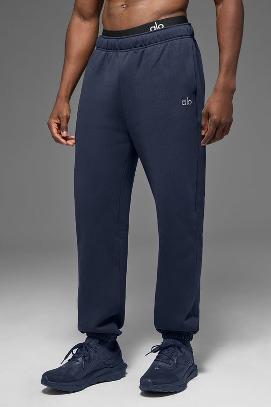 Accolade Sweatpant - Navy